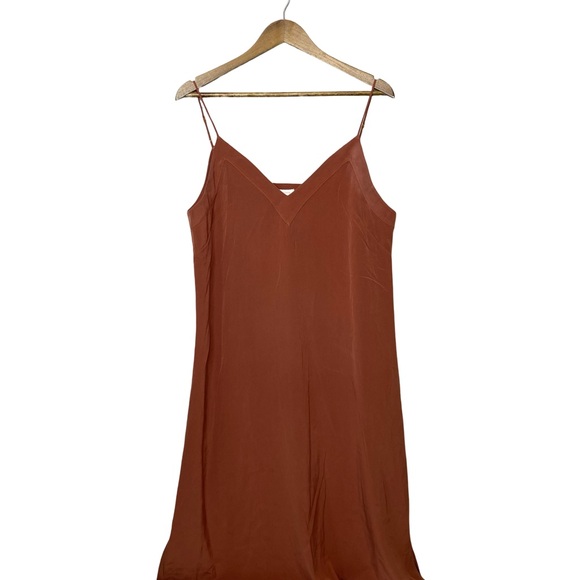 Cuyana Dresses & Skirts - Cuyana Silk Slip Dress in terracotta brown size large 100% silk midi maxi dress